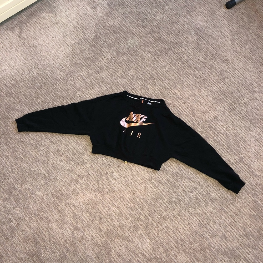 Cropped crewneck sweatshirt